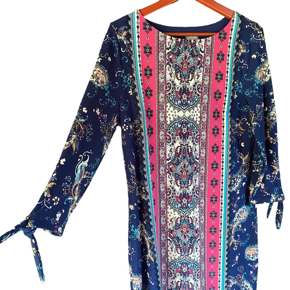 New Chico’s dress woman’s size 1 pink and blue pattern